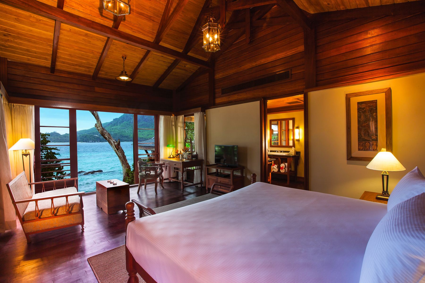JA Enchanted Island Resort — Seychelles resort and accommodation photo 3