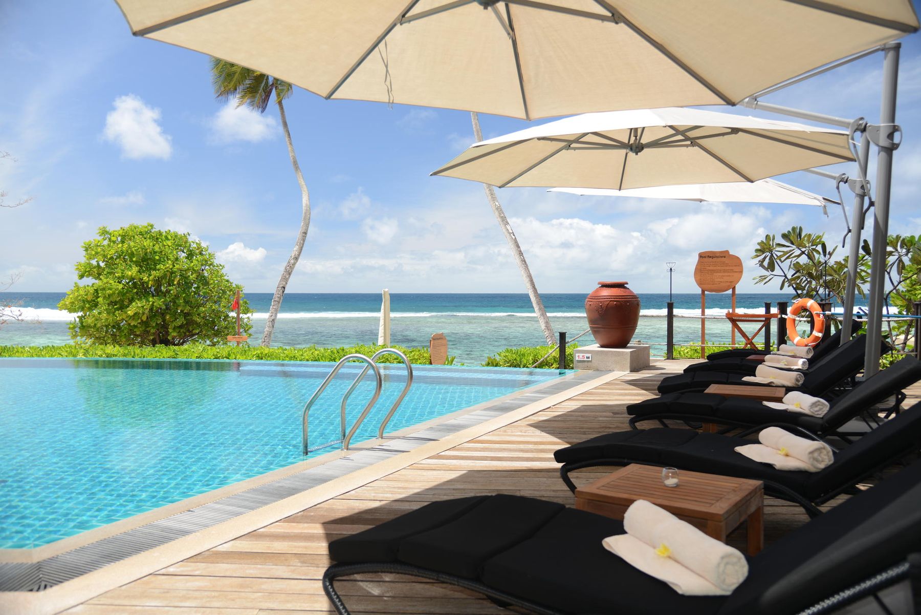 DoubleTree by Hilton Seychelles Allamanda Resort & Spa — Seychelles resort and accommodation photo 13